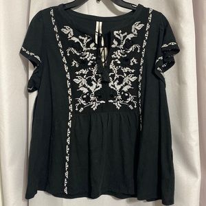 NWT Anthropologie Black Short with White Embroidery Size S